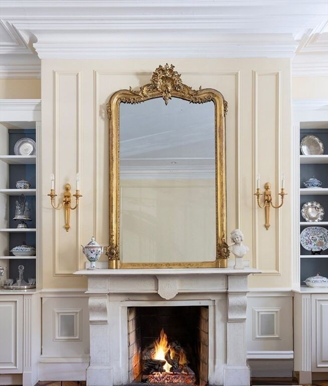 Property Photo:  176 Marlborough St 1  MA 02116 