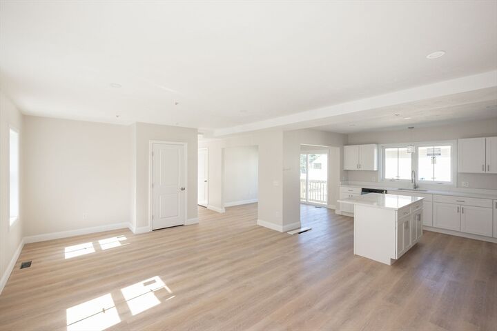 Property Photo: 17-A Mott St MA 01604
