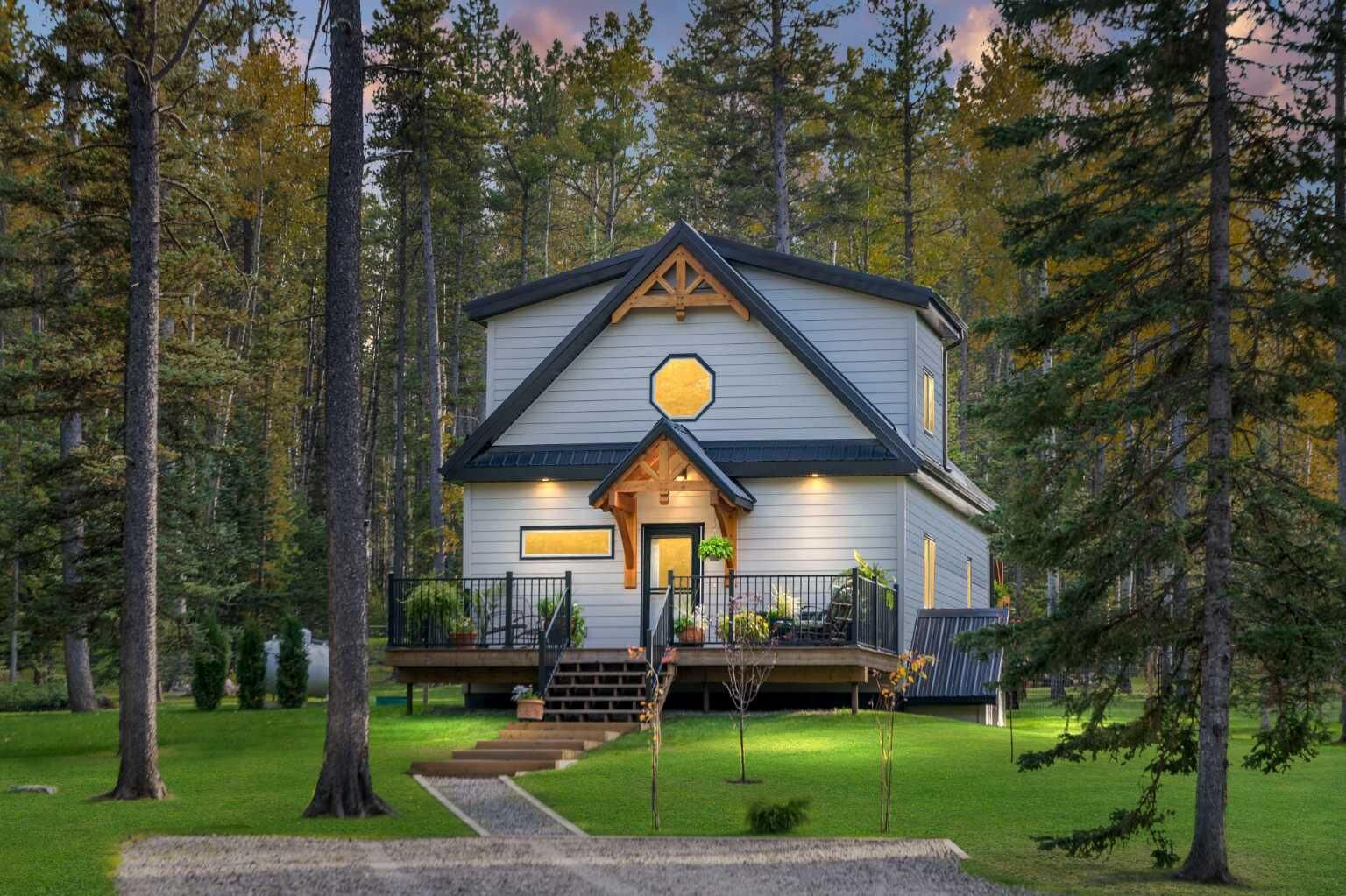 Property Photo:  371023 162 Avenue W  AB T0L 0K0 