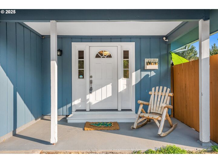 Property Photo: 17885 NW Pioneer Rd OR 97006