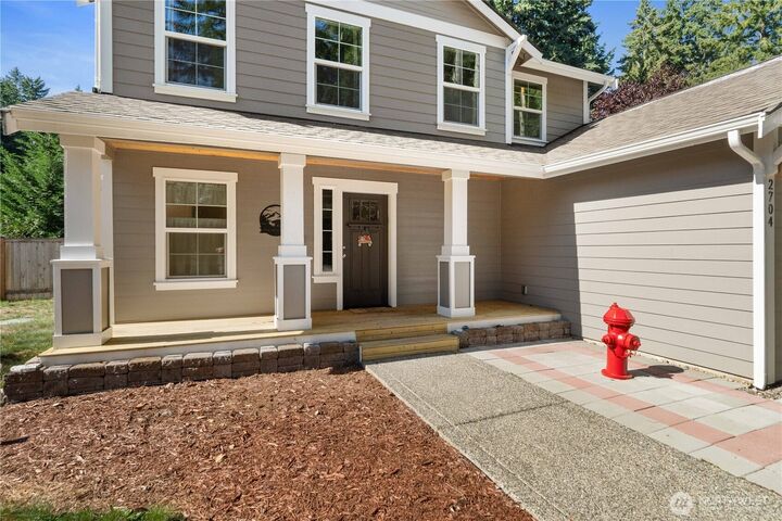 Property Photo:  2704  196th Avenue SW  WA 98349 