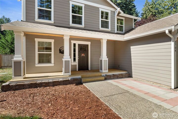 Property Photo:  2704  196th Avenue SW  WA 98349 