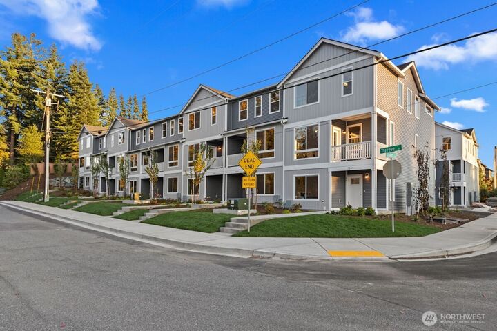 Property Photo: 7025 Rainier Drive B WA 98203