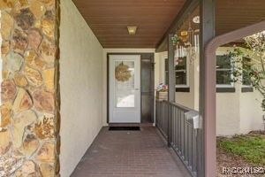 Property Photo: 811 S Apopka Avenue FL 34452