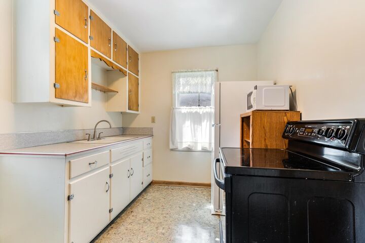 Property Photo: 1322 Powers Street WI 54901