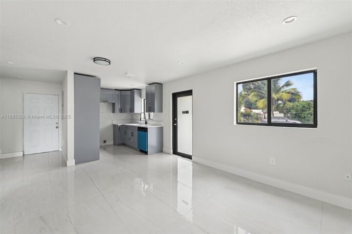 Property Photo: 10344 NW 29th Ave 10344 FL 33147