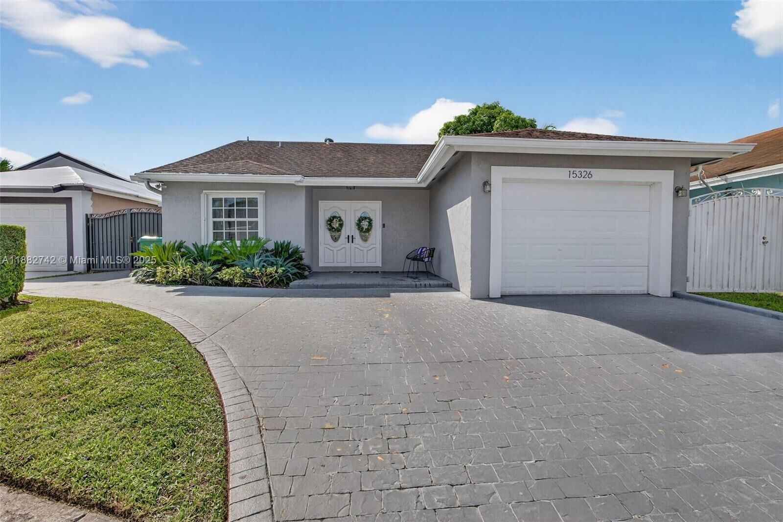 Property Photo:  15326 SW 58th Ter  FL 33193 