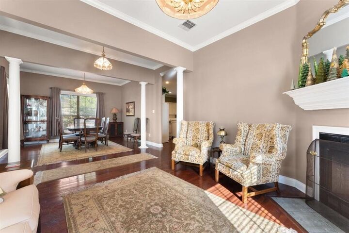 Property Photo:  827 Clarence Street  LA 70601 