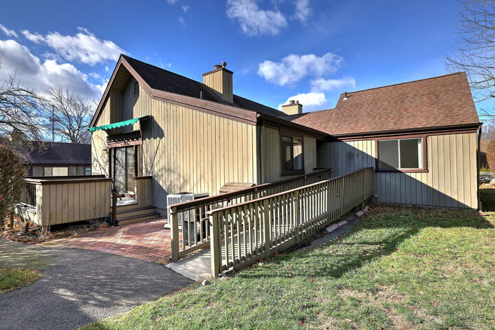 736 Quinnipiac Lane B  Stratford CT 06614 photo