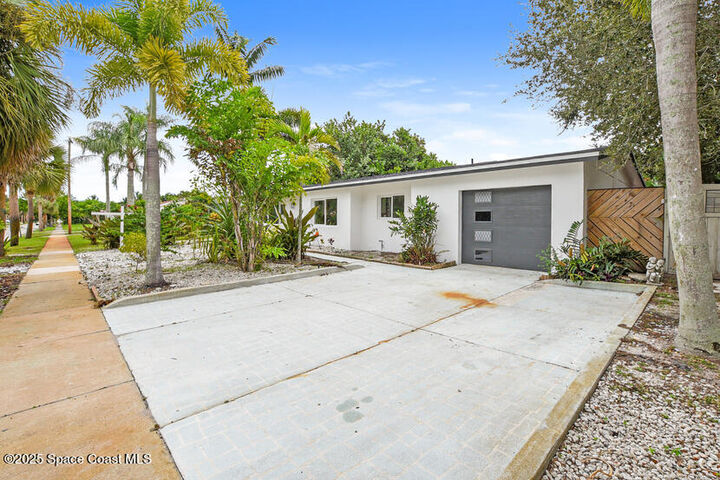 Property Photo:  251 Marion Street  FL 32937 