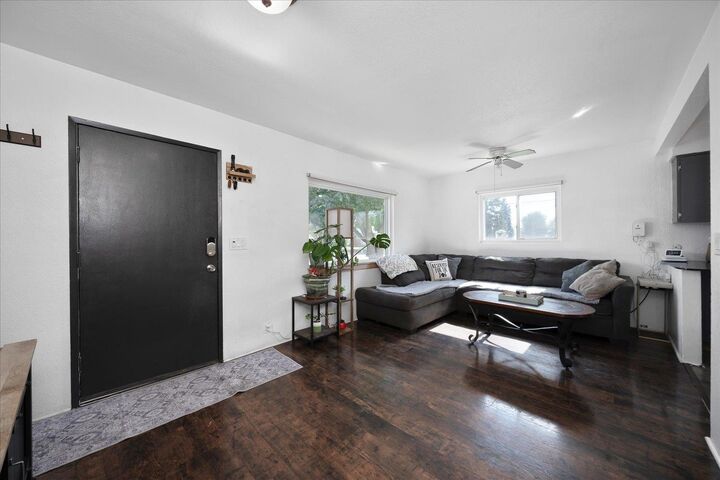 Property Photo:  605 N Arnim Ave  WA 99006 