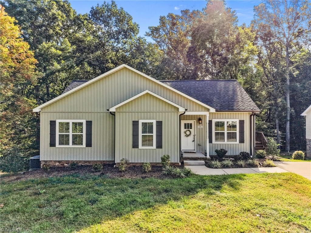 Property Photo:  1206 Deerfield Drive  NC 27320 