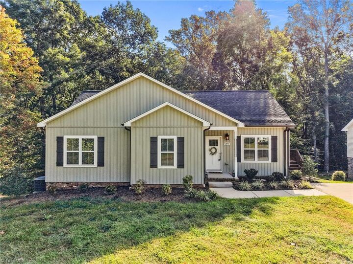 1206 Deerfield Drive  Reidsville NC 27320 photo