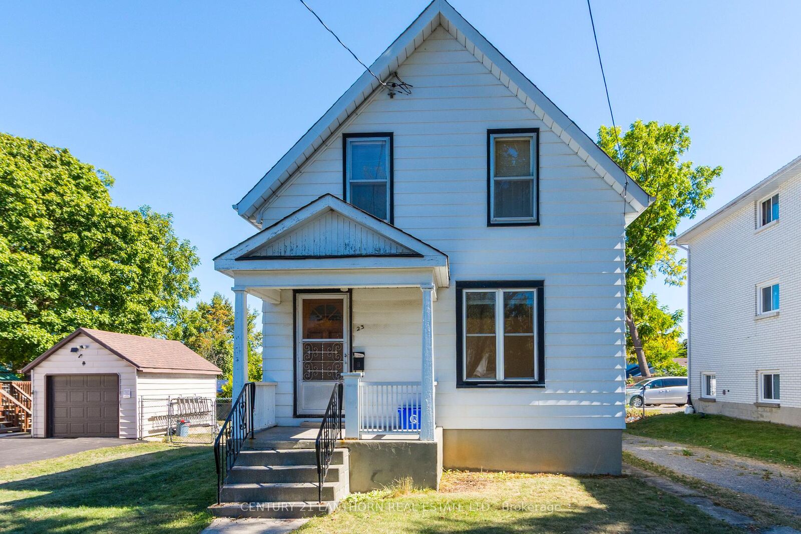 Property Photo:  23 Howard Street  ON K8P 3T1 