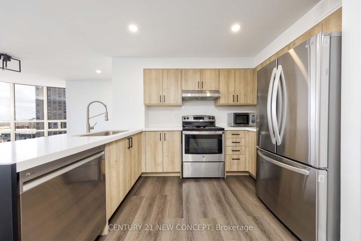 Property Photo:  50 Eglinton Avenue W 1105  ON L5R 3P5 