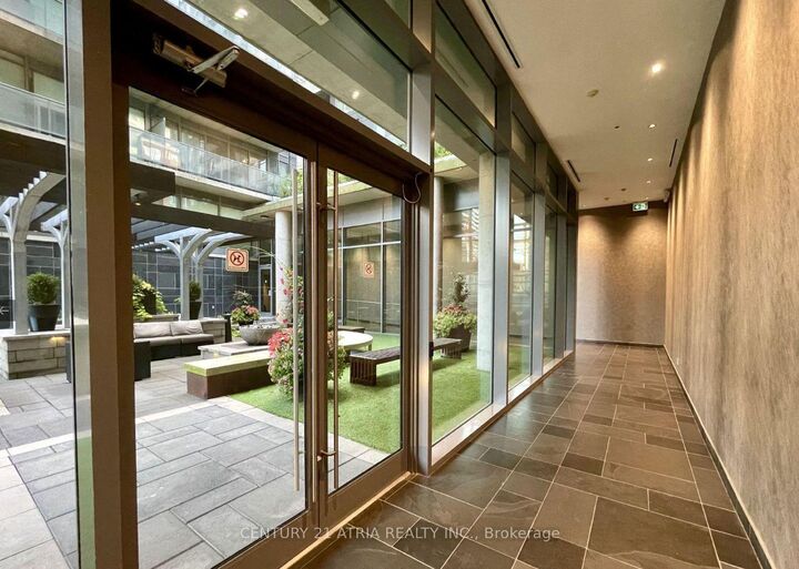 Property Photo:  650 King Street W 311  ON M5V 0H6 