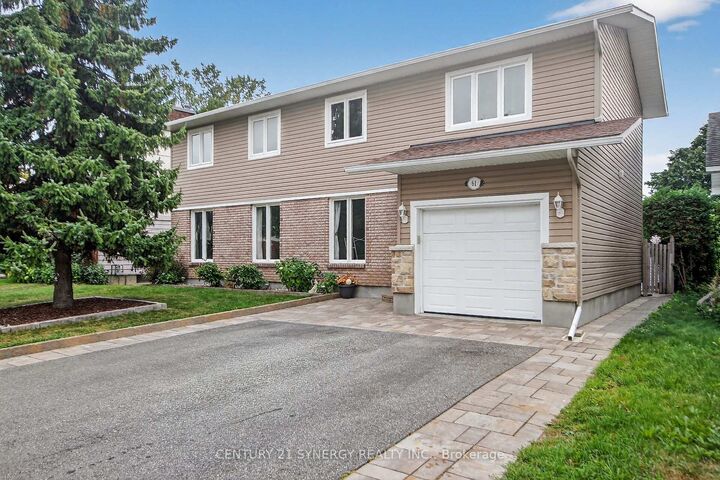 61 Fieldgate Drive  Barrhaven ON K2J 1V3 photo
