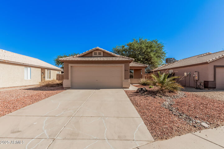 Property Photo: 2176 W 20th Avenue AZ 85120