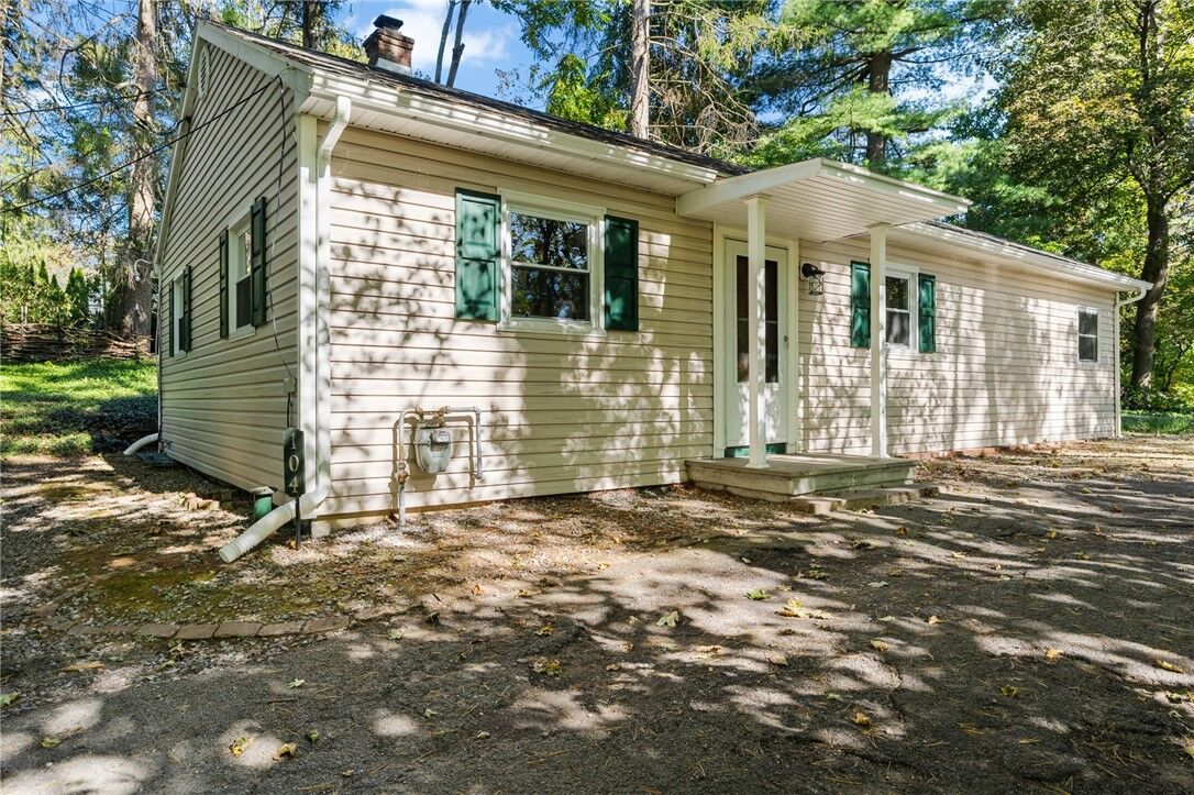 Property Photo:  104 Brook Lane  NY 14850 