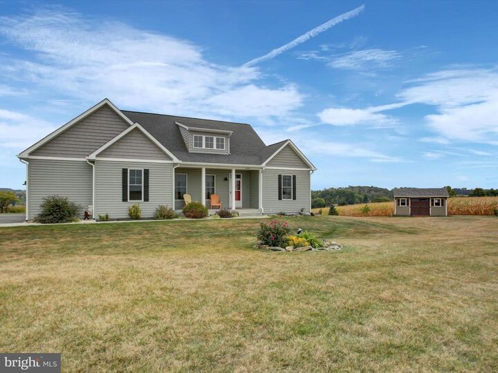 Property Photo:  2461 Old New Windsor Pike  MD 21776 