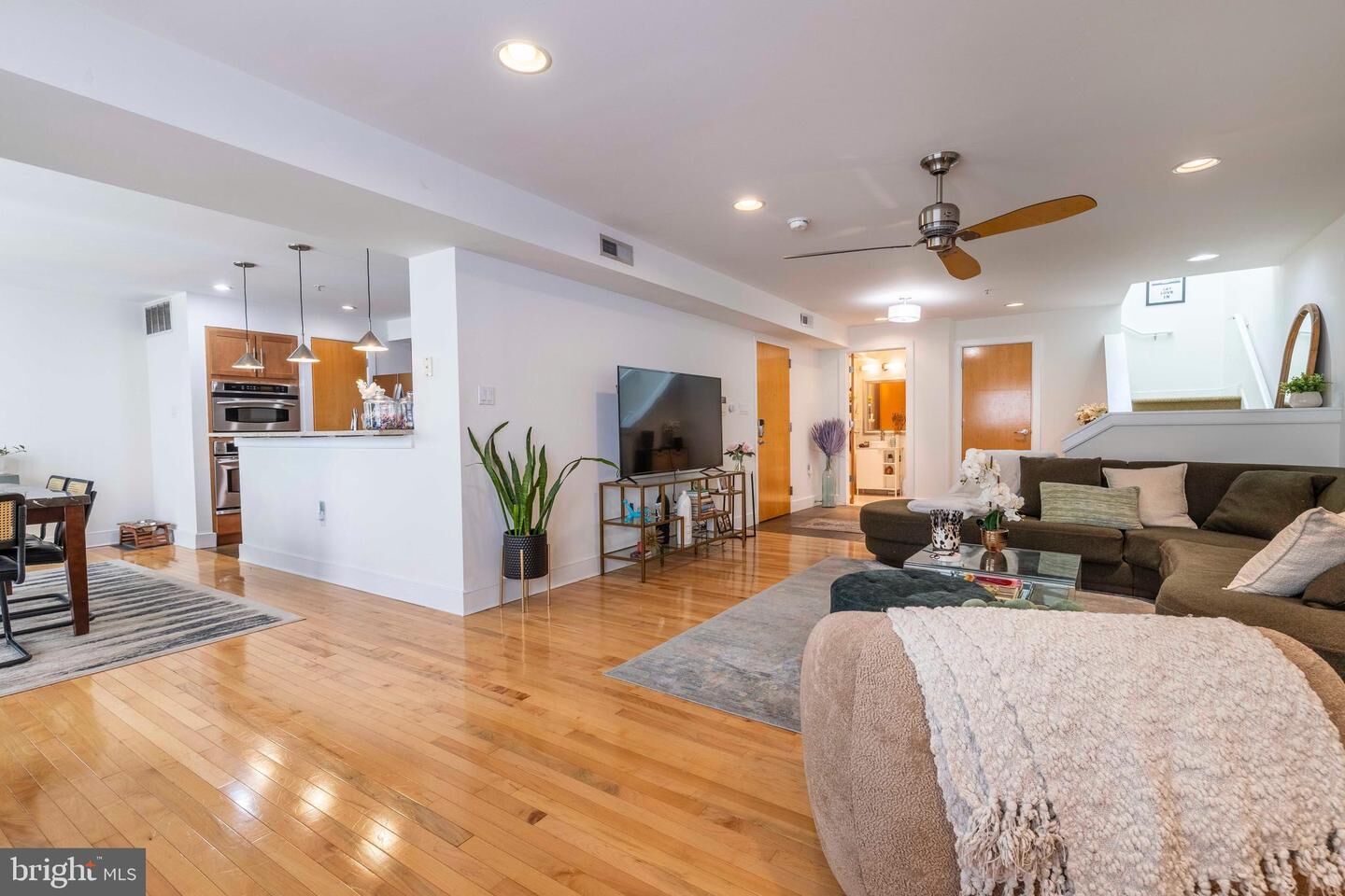 Property Photo:  144 N 3rd Street 46 C  PA 19106 