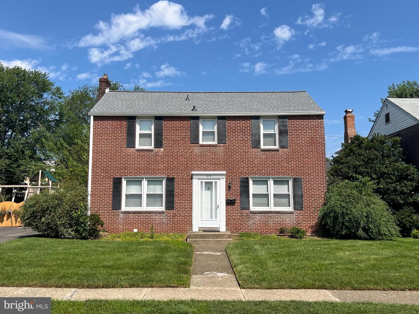 Property Photo:  215 Potomac Road  DE 19803 