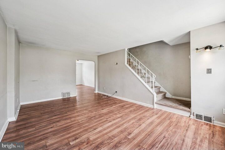 Property Photo:  952 Grant Road  PA 19032 