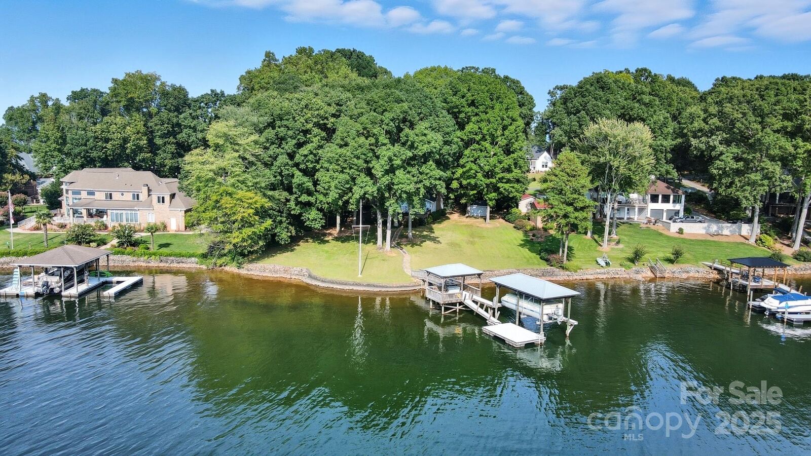 Property Photo:  1765 Dogwood Hill Drive  NC 28037 