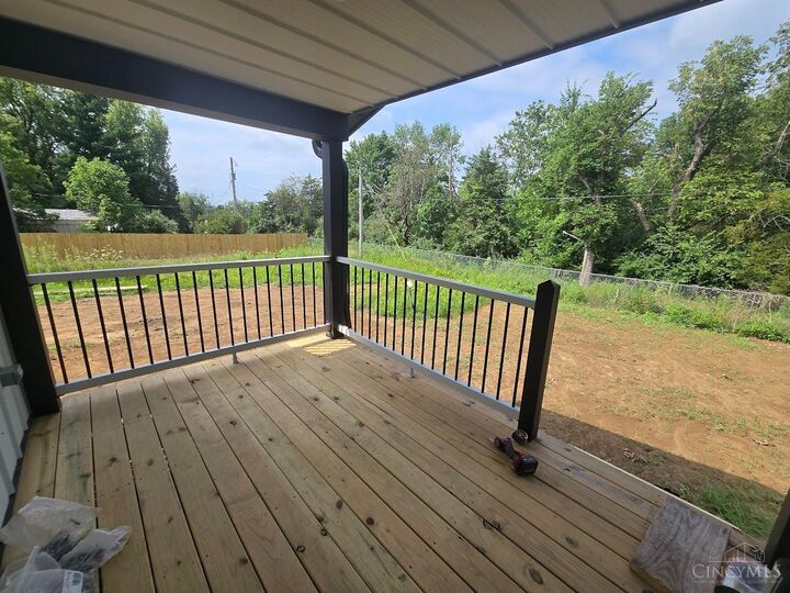 Property Photo: 6949 W Highland Trail OH 45133