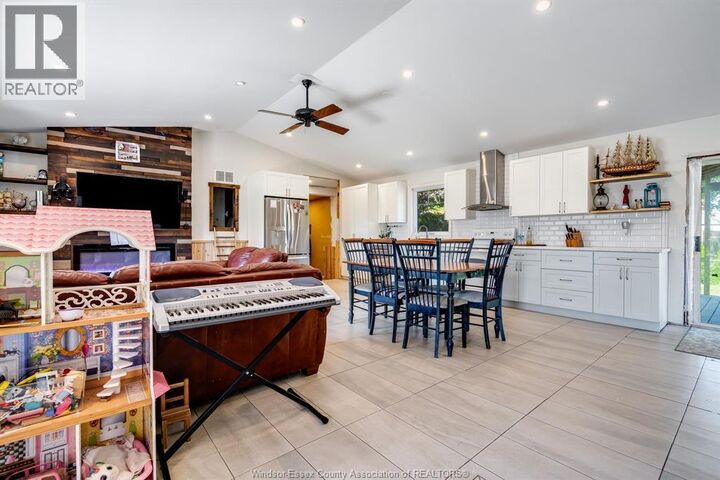Property Photo: 1336 Sunset Avenue ON N9Y 2T3