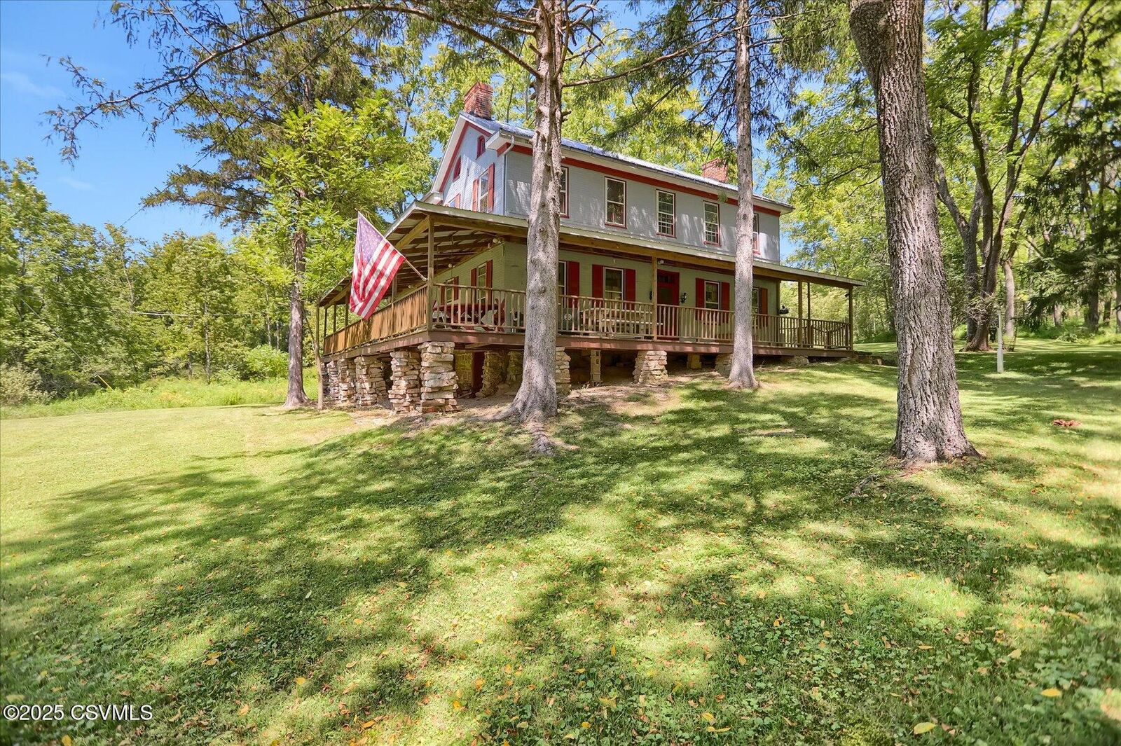 Property Photo:  1432 Creek Road  PA 17856 