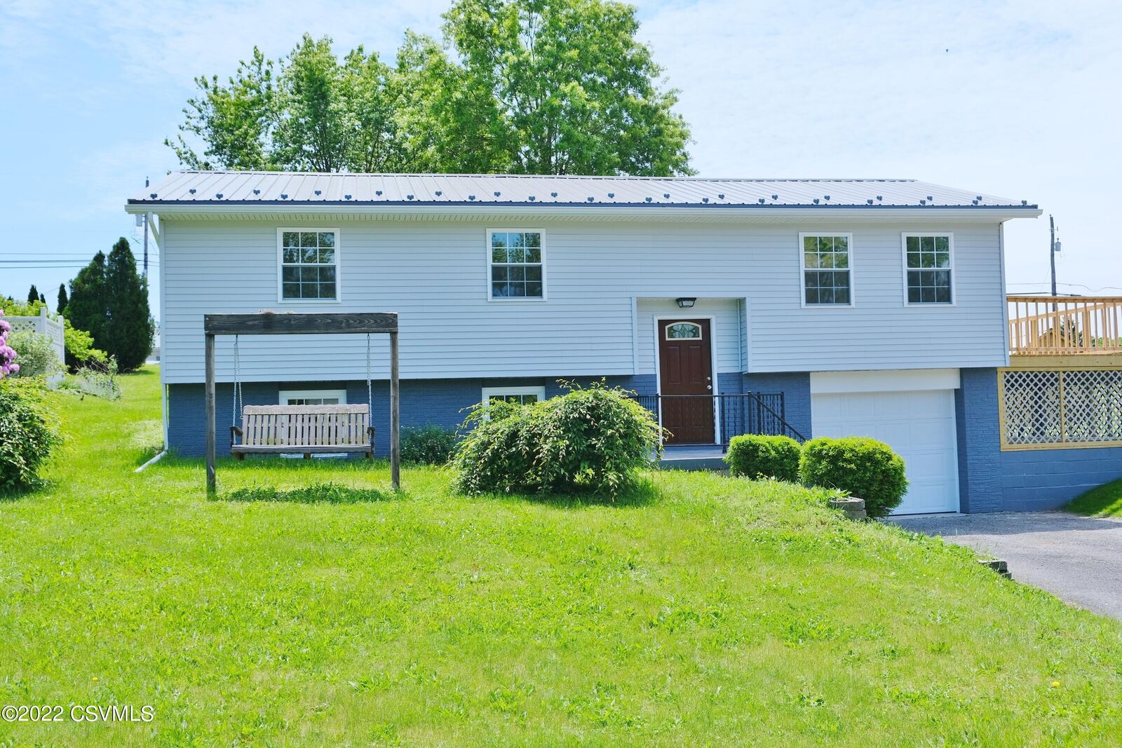 Property Photo: 124 Old Farm Lane PA 17847
