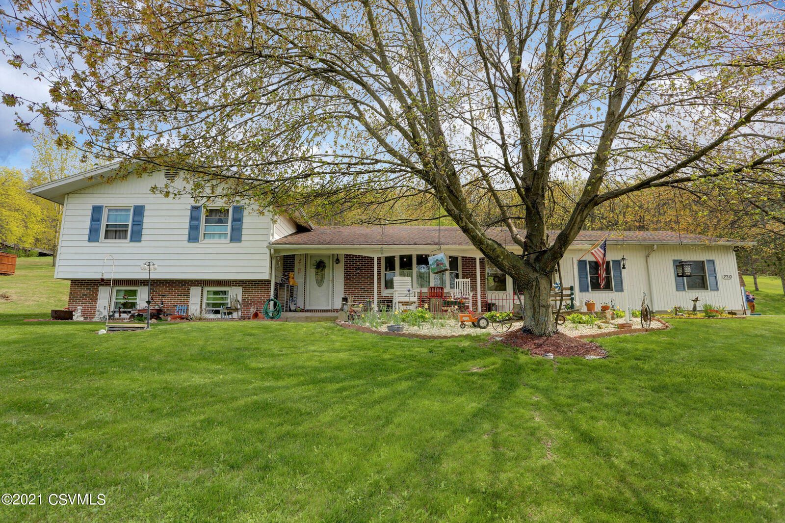 Property Photo:  2310 State Route Highway  PA 17830 