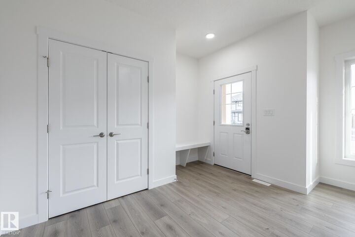 Property Photo:  1262 Keswick Drive SW  AB T6W 5P2 