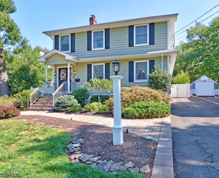 Property Photo:  33 Riverside Dr  NJ 07932 