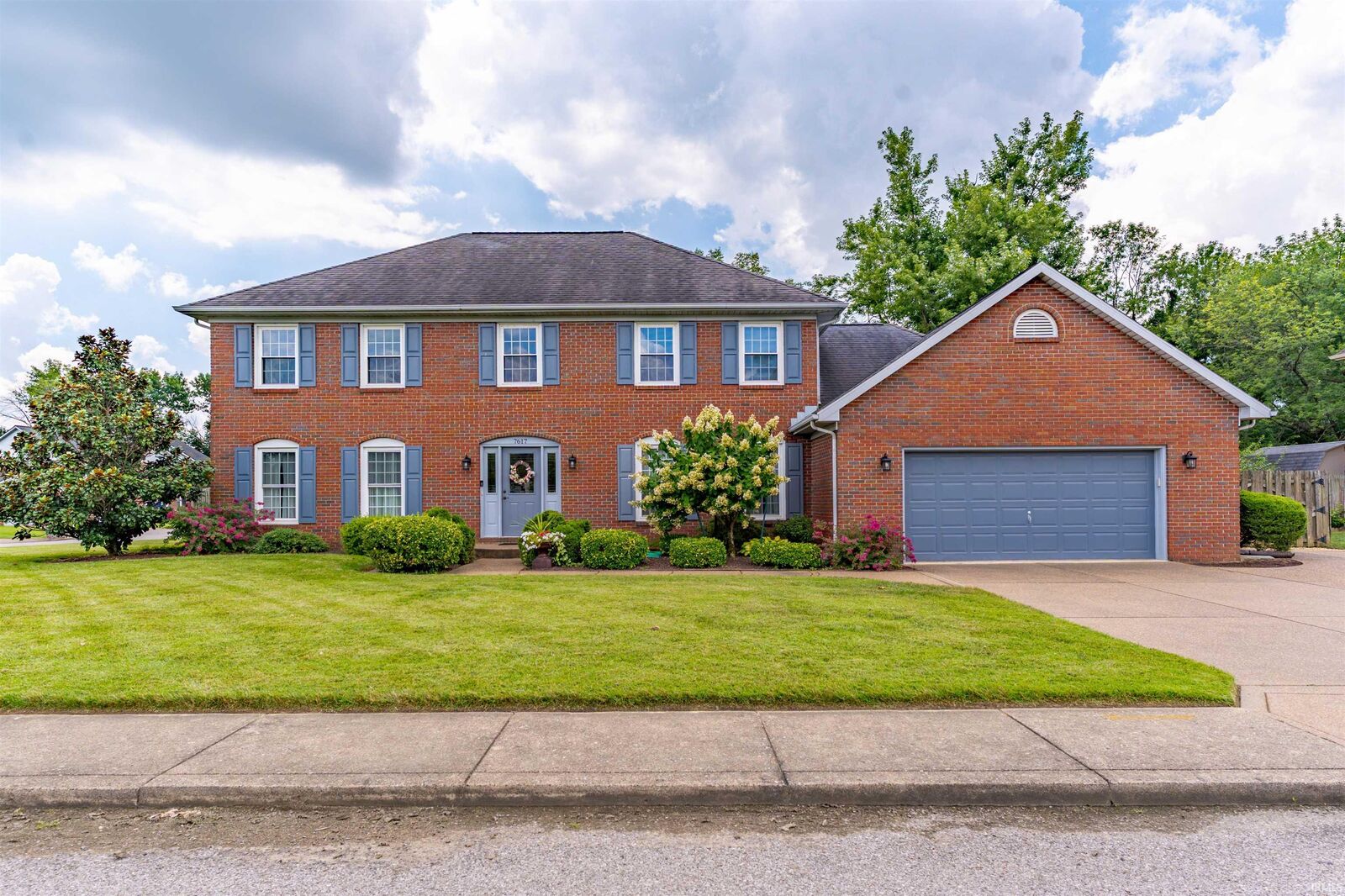 Property Photo:  7617 Hillsboro Drive  IN 47630 