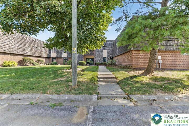 Property Photo:  977 Village Round A  PA 18106 