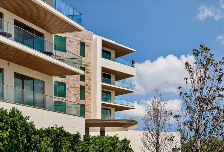 1591 Gulf Of Mexico Drive 410  Longboat Key FL 34228 photo