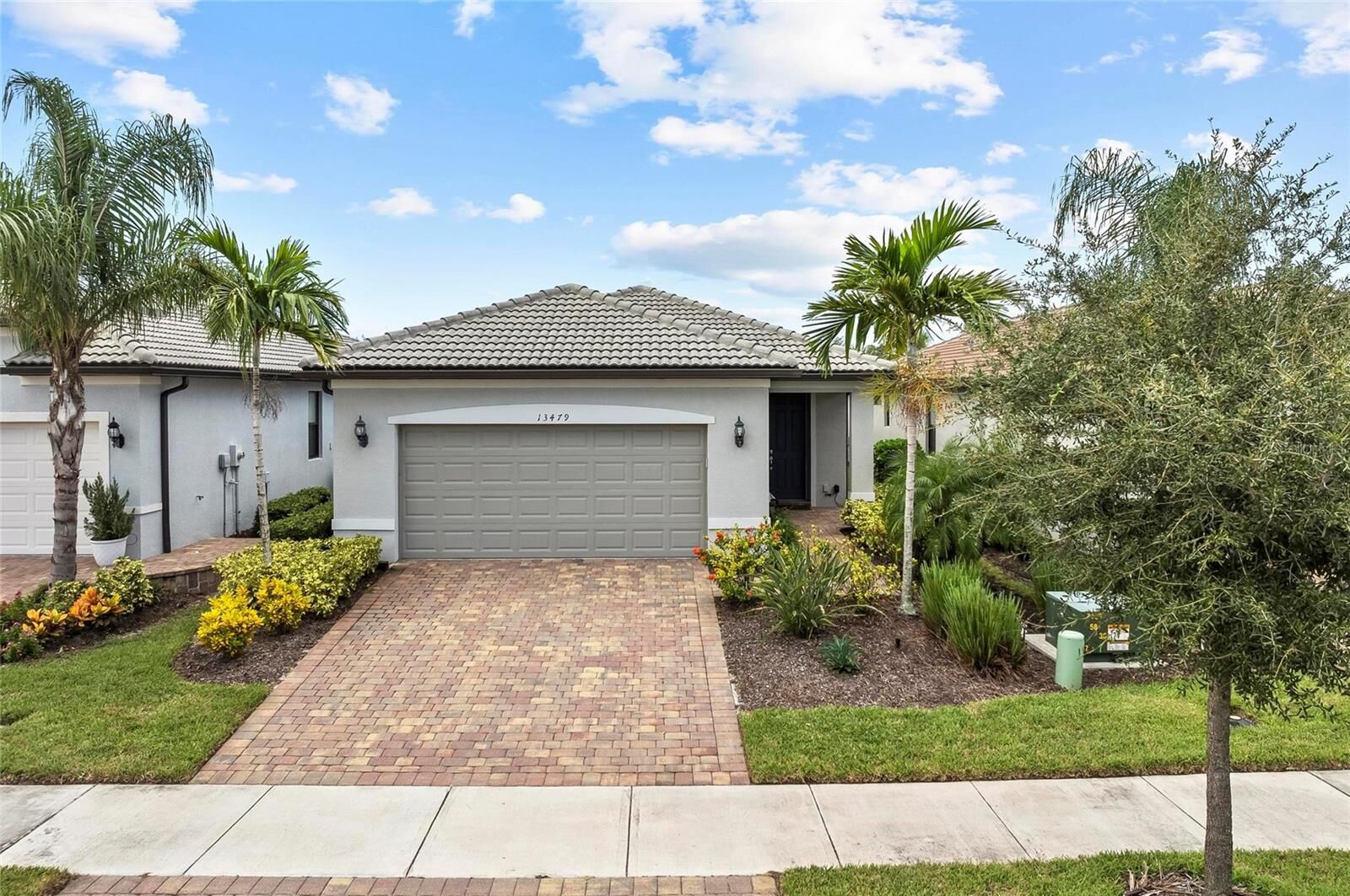 Property Photo:  13479 Nobilio Street  FL 34293 