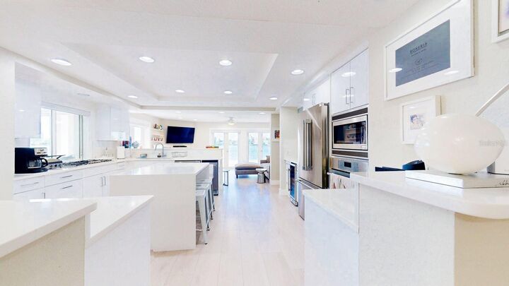 Property Photo:  509 55th Avenue  FL 33706 