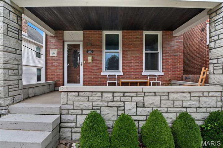 Property Photo:  1219 Childress Avenue  MO 63139 