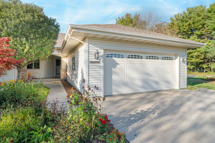 Property Photo:  1937 Kaat Ln  WI 53081 