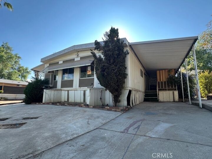 200 Diana St  Perris CA 92570 photo