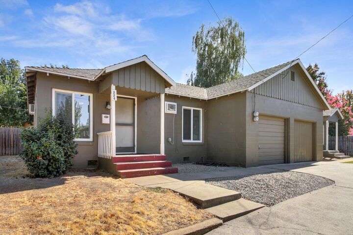 Property Photo:  218 Folsom Road  CA 95678 