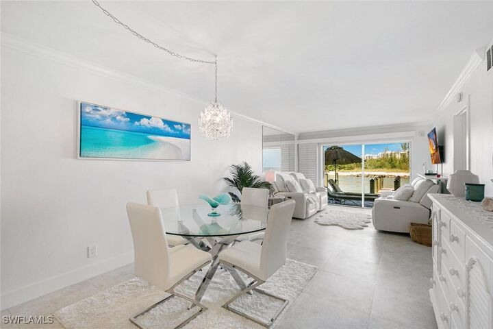 Property Photo:  1206 Edington Place D101  FL 34145 