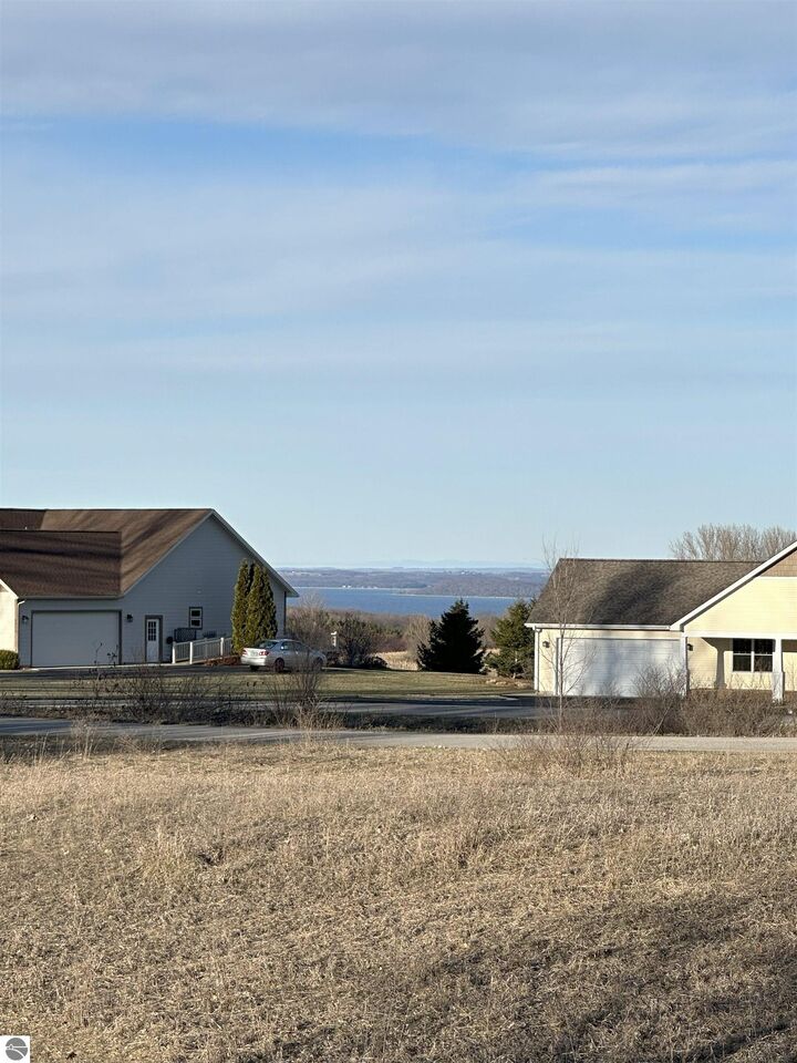 8434 Boca Vista Trail  Traverse City MI 49684 photo
