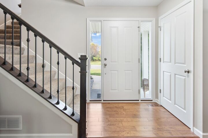 Property Photo: 645 Kadler Circle MN 55341