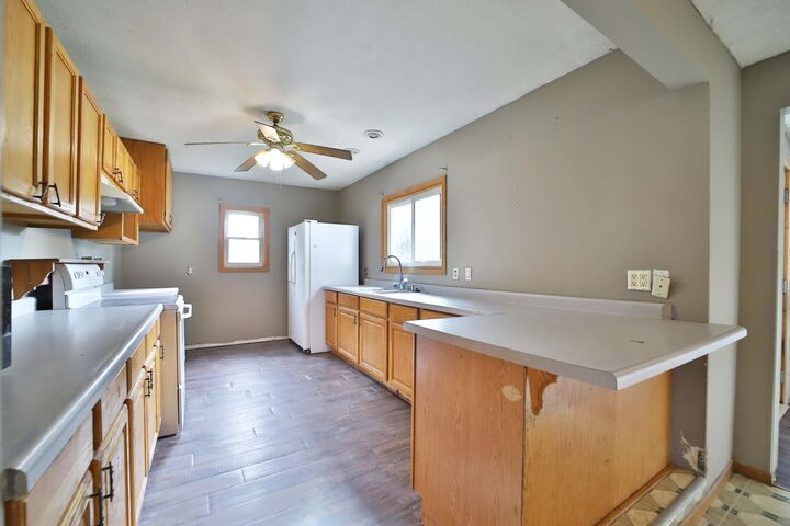 Property Photo: 225 E Centre Street MN 56373