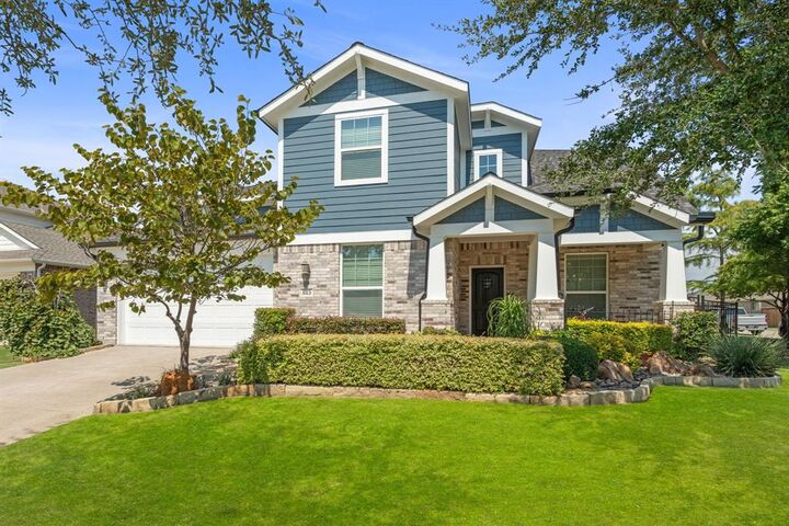 Property Photo: 813 Allbright Road TX 75009