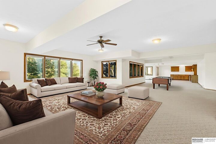 16303 Woodland Drive  Omaha NE 68136 photo